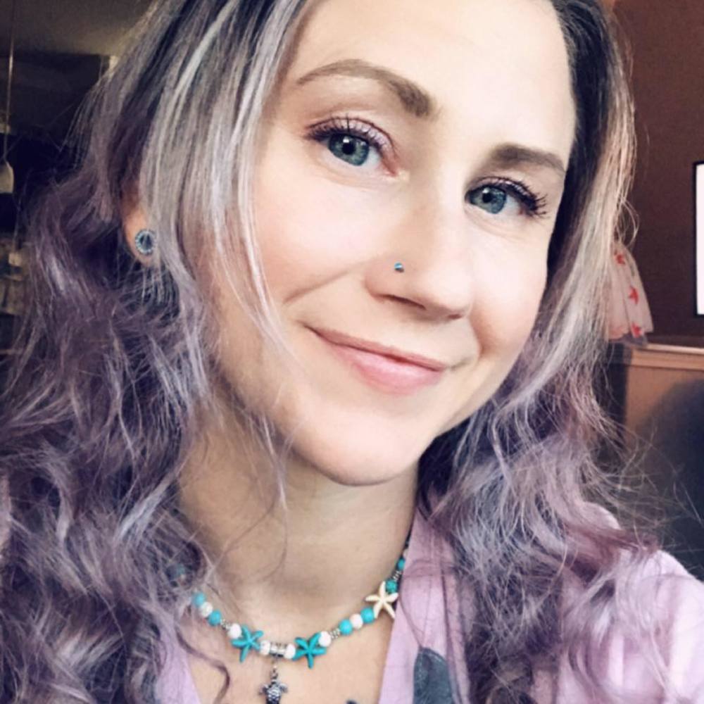 Meet your Posher, Stephanie